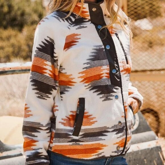 Western Aztec Snap Buttoned Fleece Jacket - Picture 3 of 5